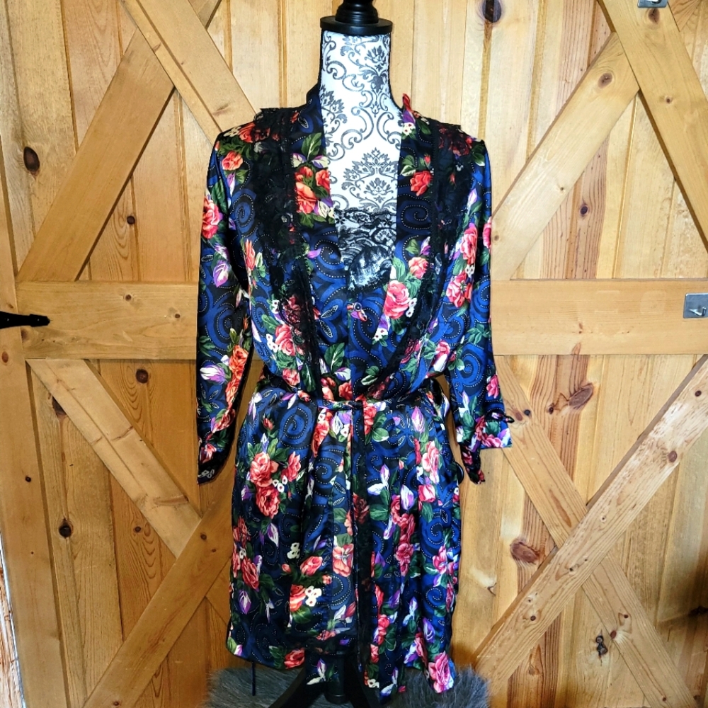 Vintage Christian Dior Saks Fifth Ave Nightie&Robe Set Petite/small Floral Lace